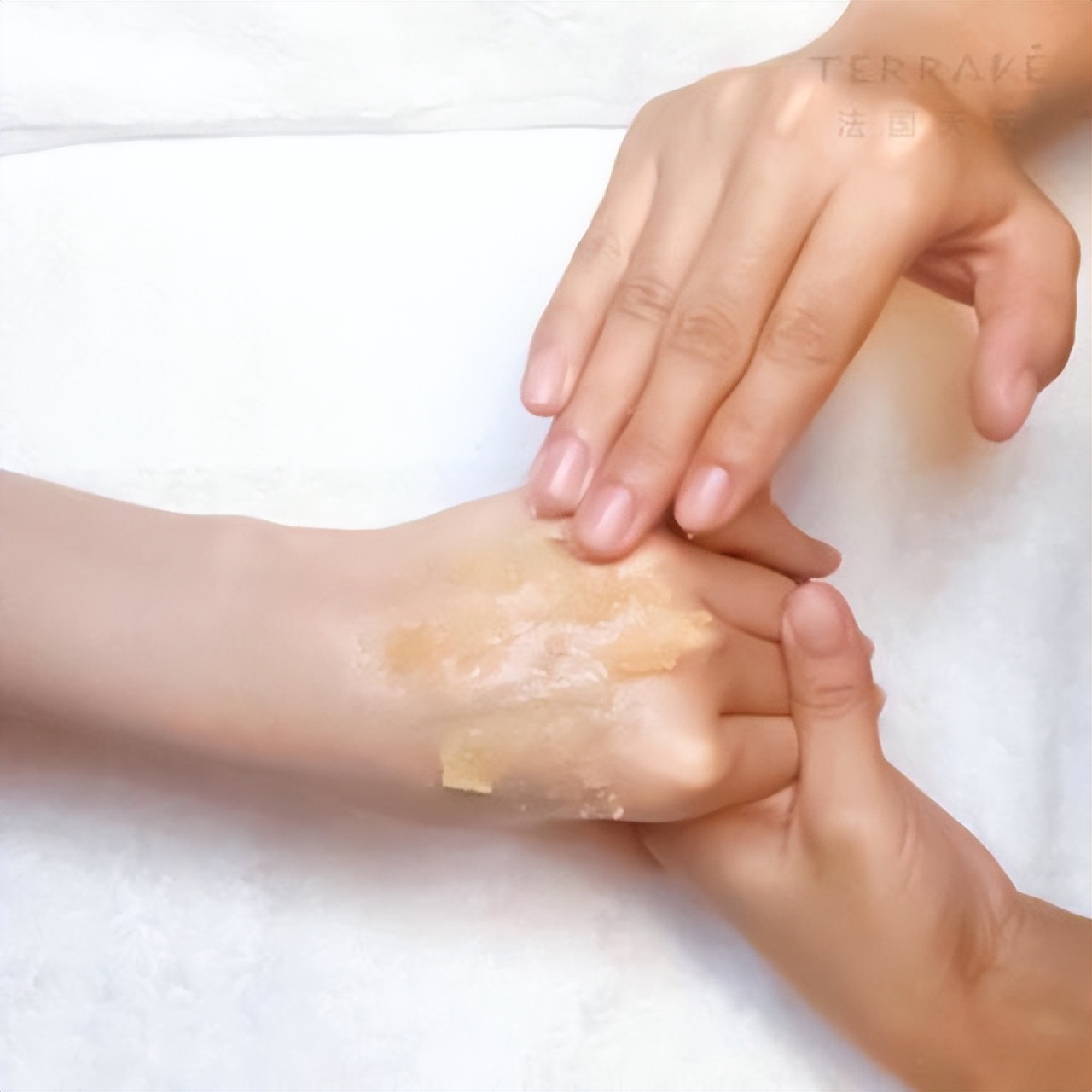 女性身体4个部位或比较“敏感”，不适合让人按摩，尽早了解一下