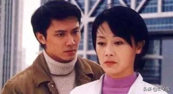 冯绍峰的情史完整视频,冯绍峰赵丽颖颁奖典礼同框