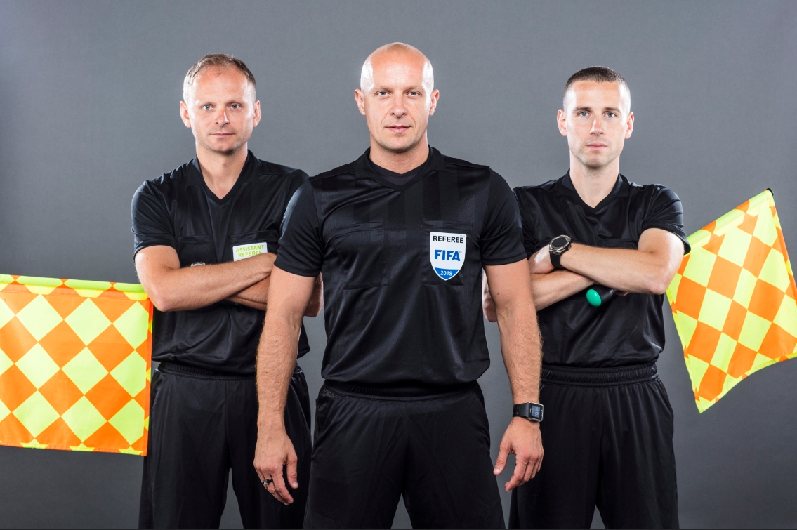 阿根廷世界杯梅西被恶意犯规,阿根廷对阵波兰梅西罚丢点球