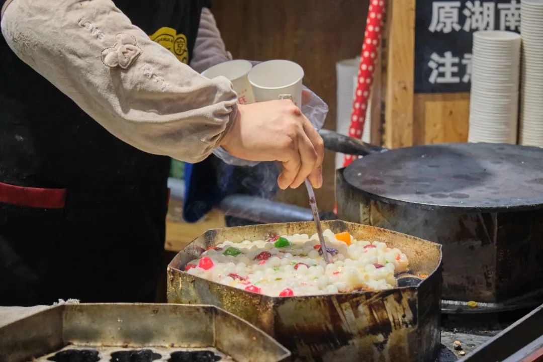 “我说它是南京小吃头牌，有人反对吗？”