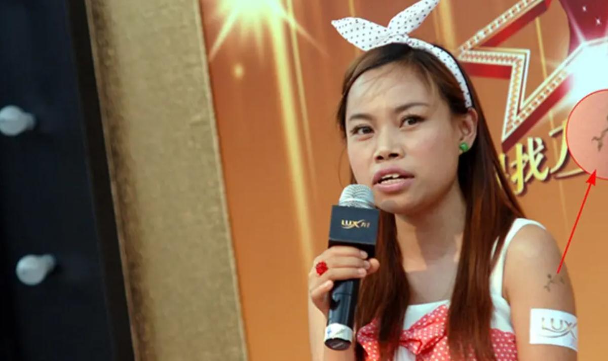 凤姐如今在美国怎么样了,凤姐去美国之后的照片