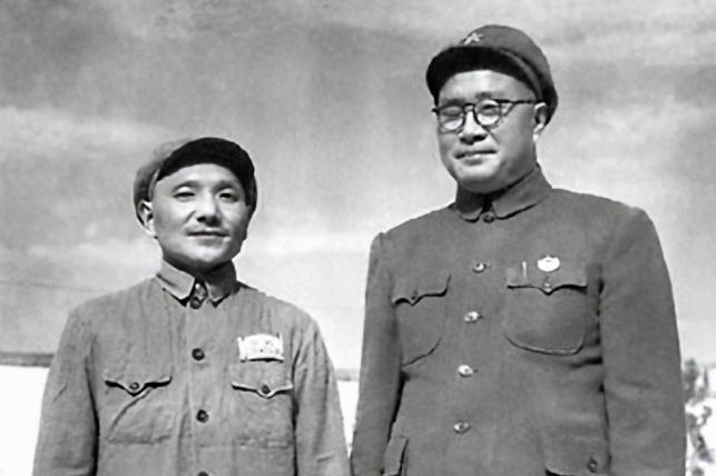 十大元帅都有什么绰号？其中两位元帅的绰号，与其他八位格格不入