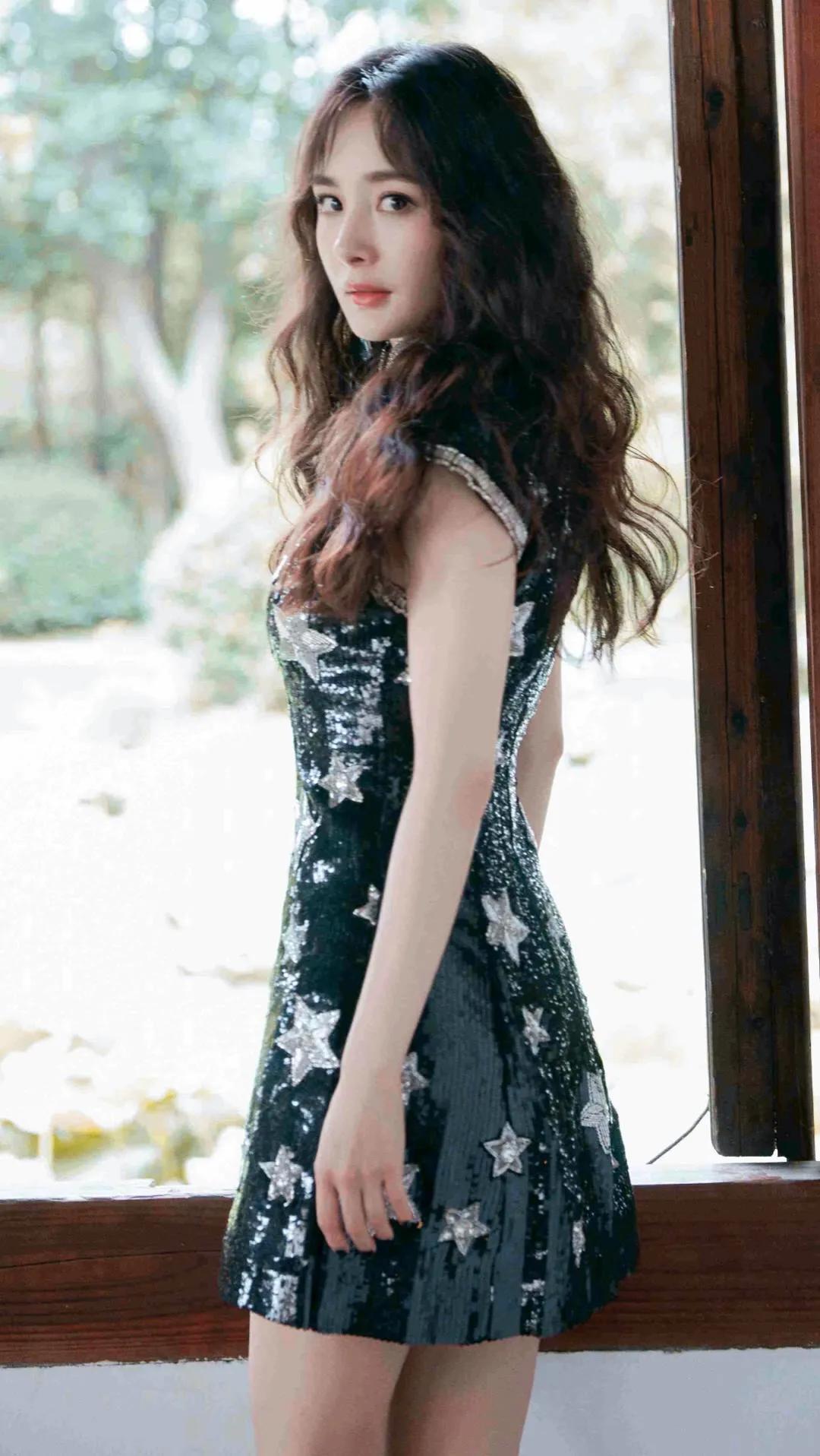 明星旗袍惊艳粉丝，杨幂性感，刘亦菲绝美，最后一人让人眼前一亮