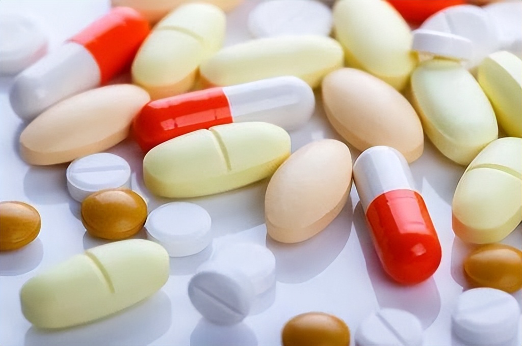 “阿莫西林”要看清,只对这4种病有效,乱用、滥用或会引火烧身