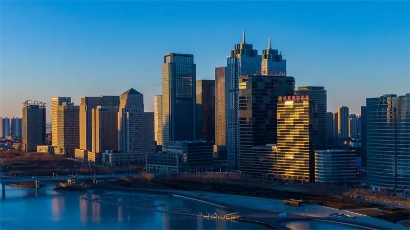 当网络上铺天盖地的唱衰天津的时候，我要为天津点赞！