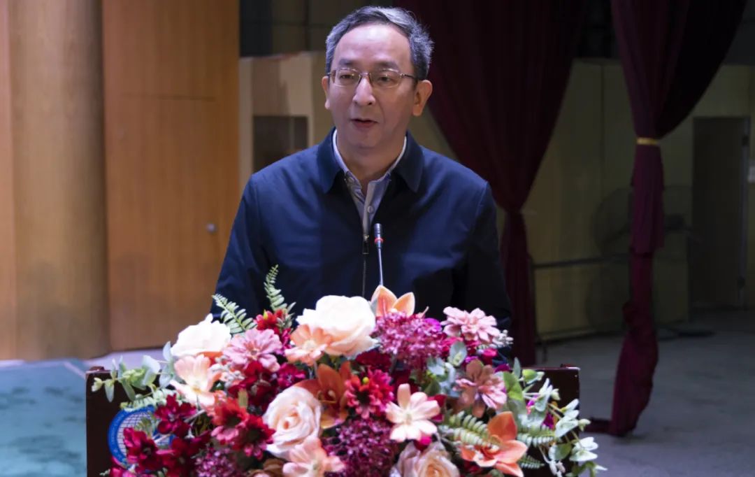 新制服新征程,新战袍新气象