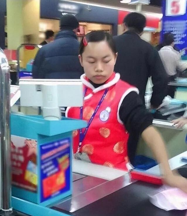 凤姐在美国的真实现状遭遇,凤姐当年是怎么去了美国