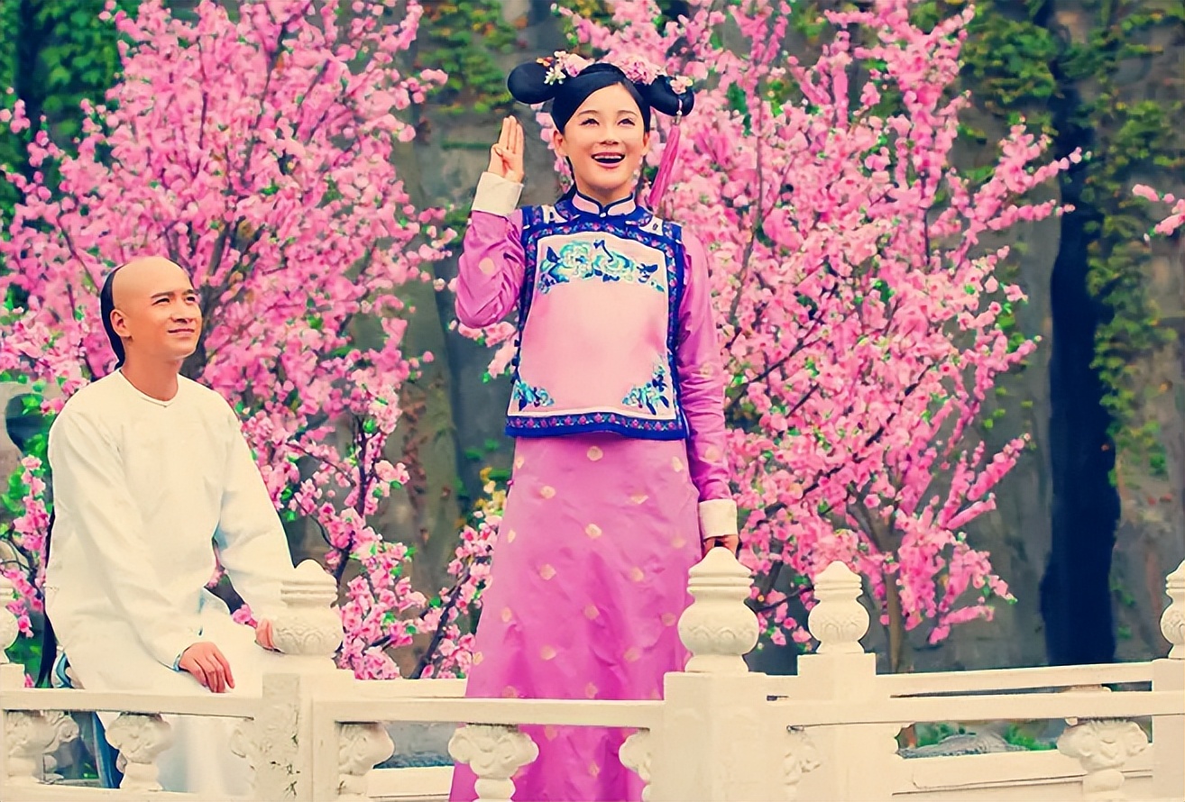 女主颜值被所有女配吊打有多“惨”？强演大美女、妆造拉胯，太冤