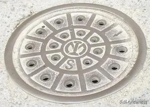 井盖常见问题,井盖最近发生的案例