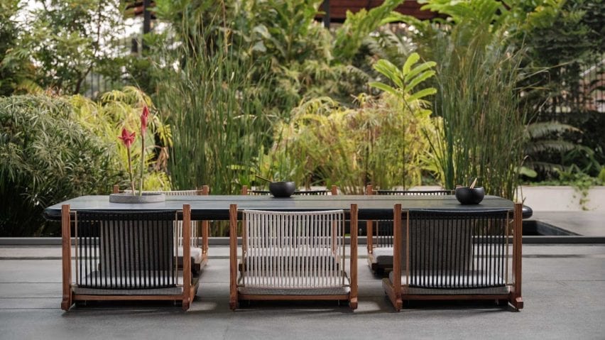 2021在时尚中创意，Dazeen陈列室12款椅子作品赏析