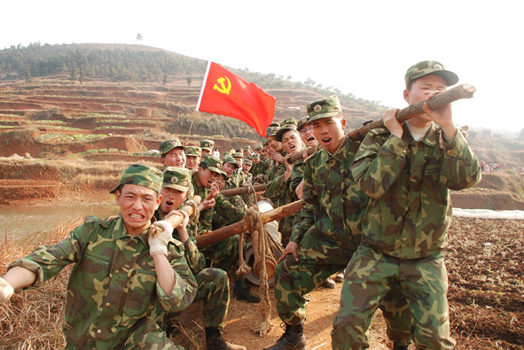 勇立潮头，他们是*破爆**专业的全能战士