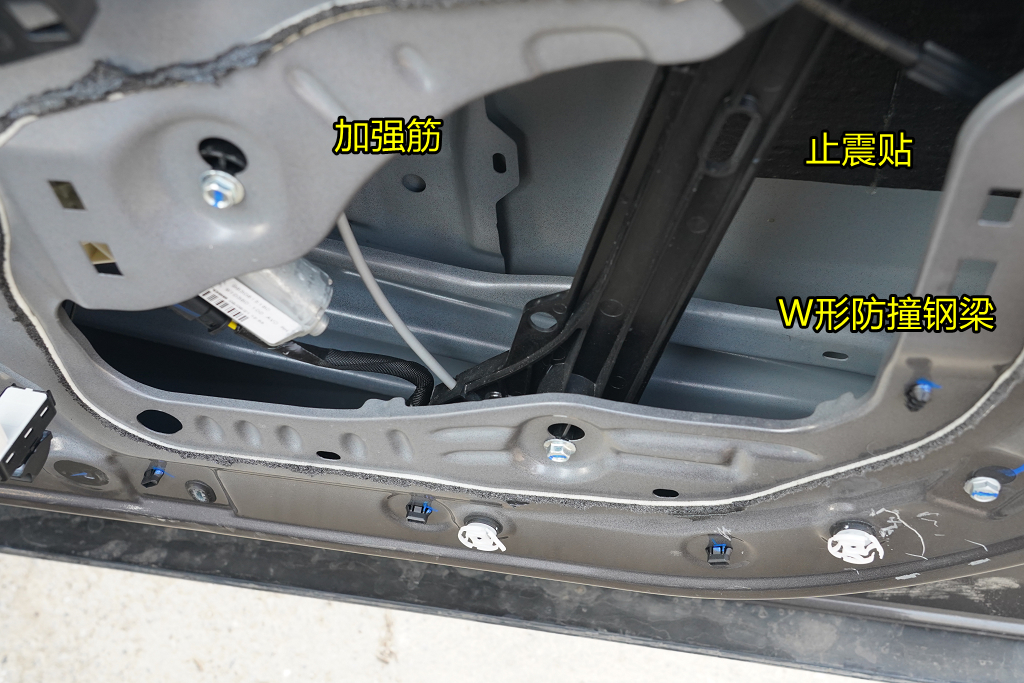 凡尔赛c5x全方位测评,凡尔赛c5拆解