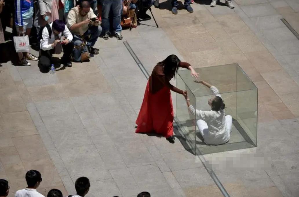 缇庨櫌瀛︾敓浣滀笟,缇庨櫌瀛︾敓鍦伴搧鐖