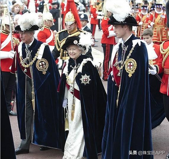 象征性感的“吊袜带”，为啥成了英国最高级别骑士勋章的代表物？