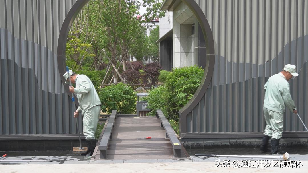 努力实现社区高质量发展新突破,社区改造提升服务水平