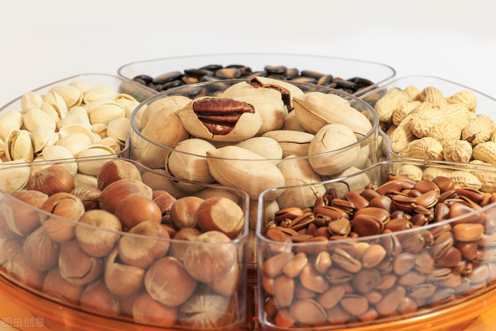 坚果零食店生意怎样,零食店生意差要不要马上止损