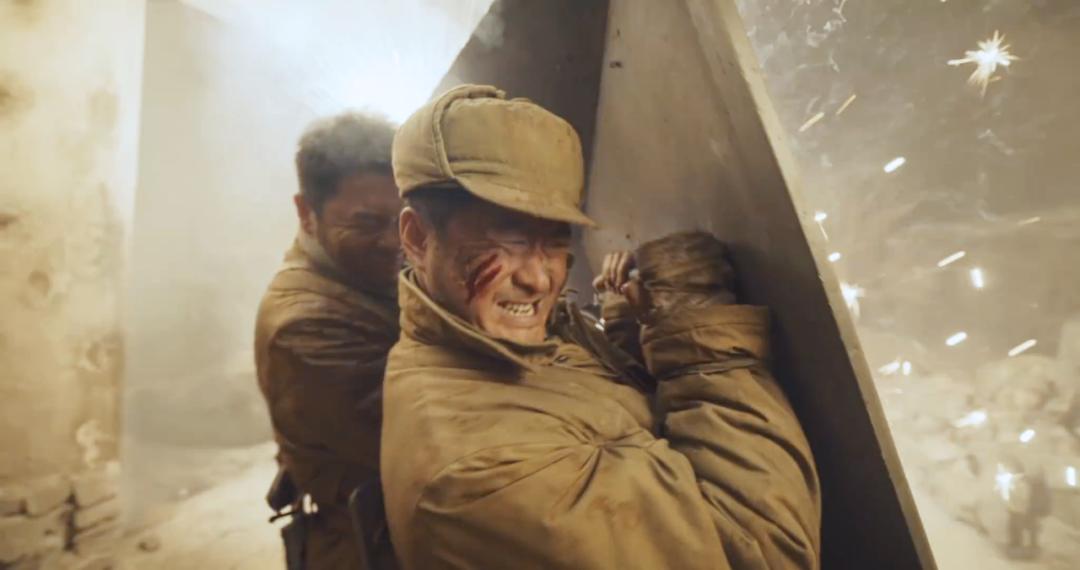 2021悬崖之上在线观看完整版,悬崖之上2021电影