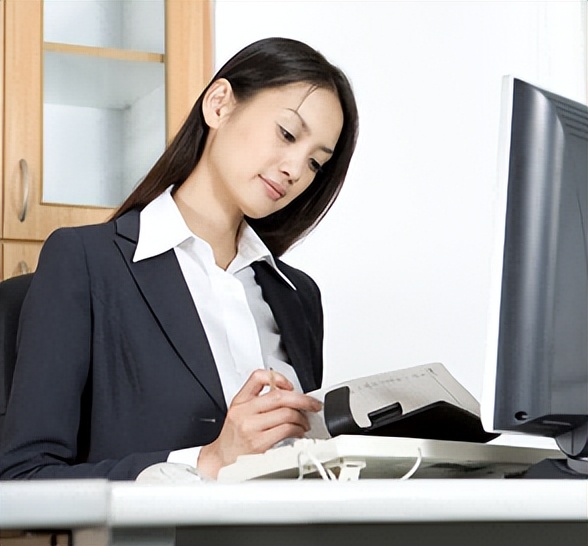 现在在香港做洗碗工一个月多少钱,去香港做洗碗工很累吗