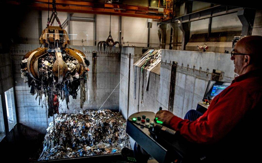 废弃的烟头是可回收垃圾吗,废旧烟头回收与利用