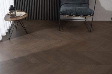 实木地板起鼓的原因和处理方法,木地板变形开裂的原因