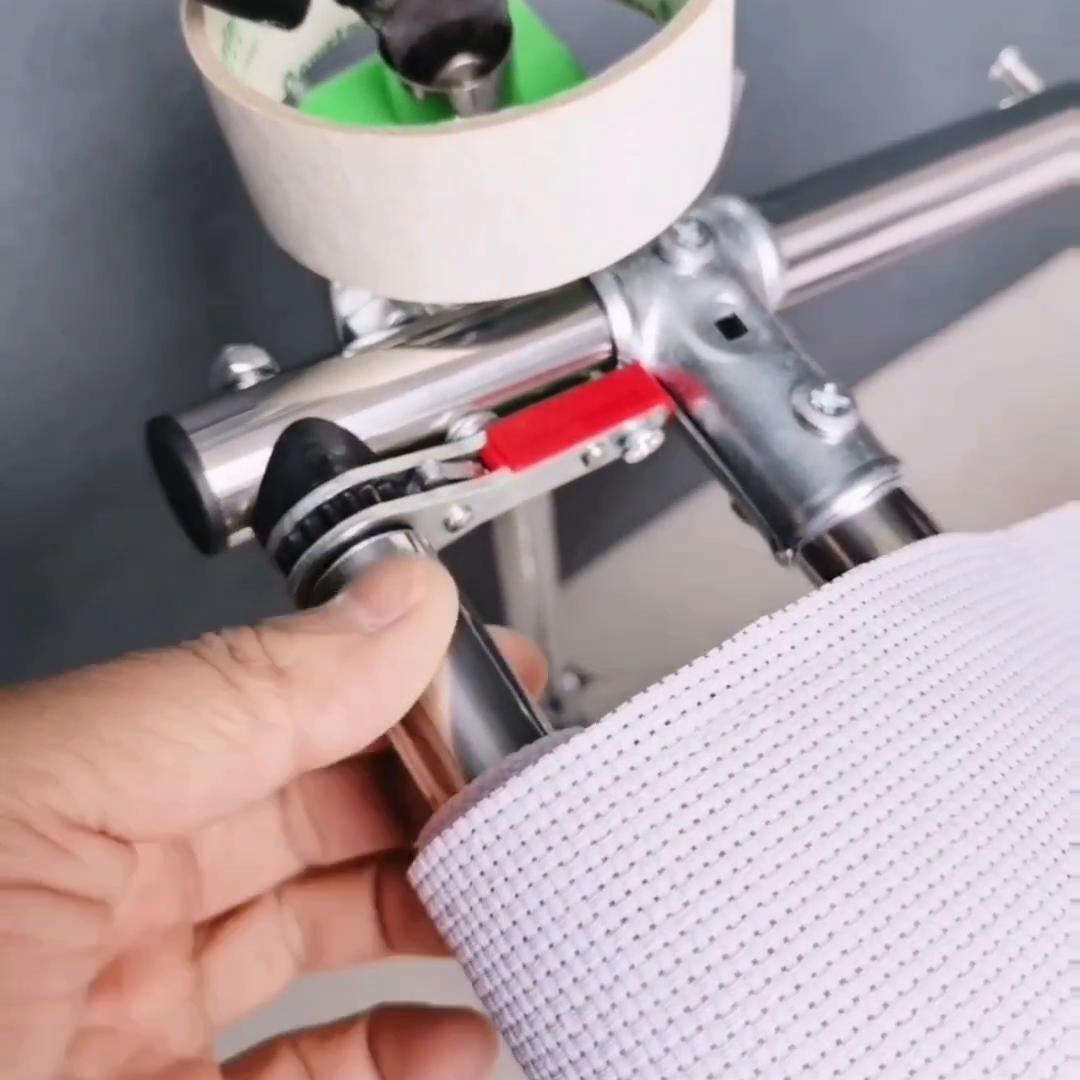 大图十字绣怎么用绣架,十字绣怎么拿管子绣