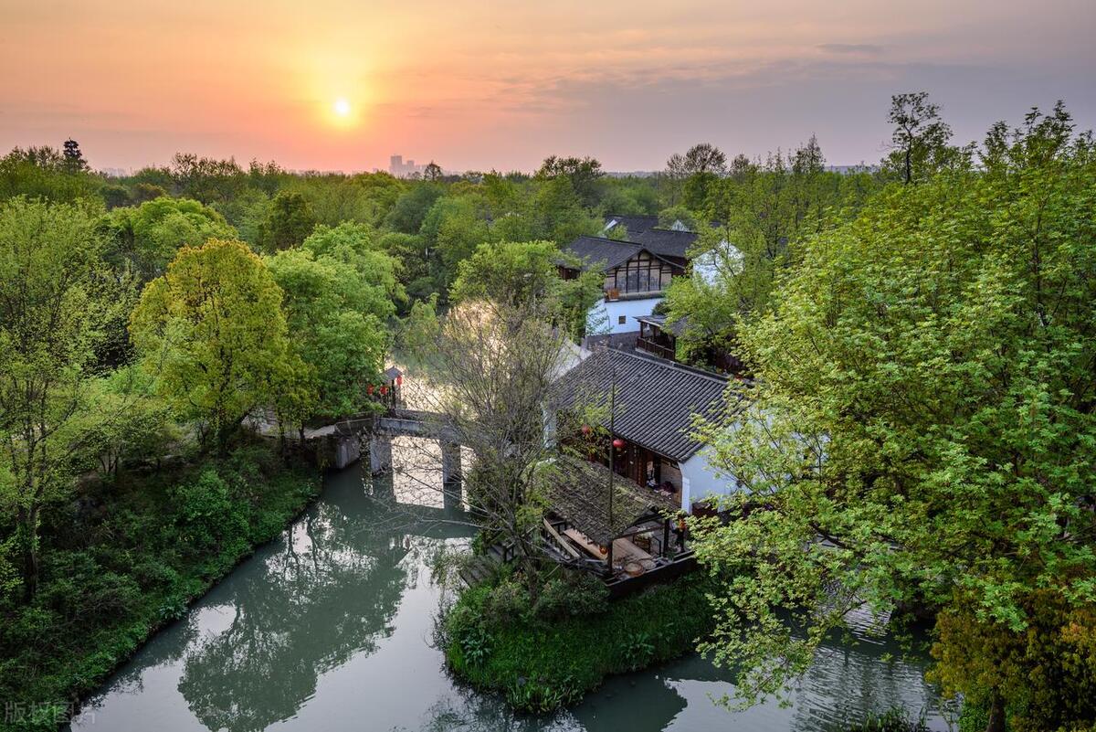 中国最值得旅游的8座城市,中国最值得去的100个城市