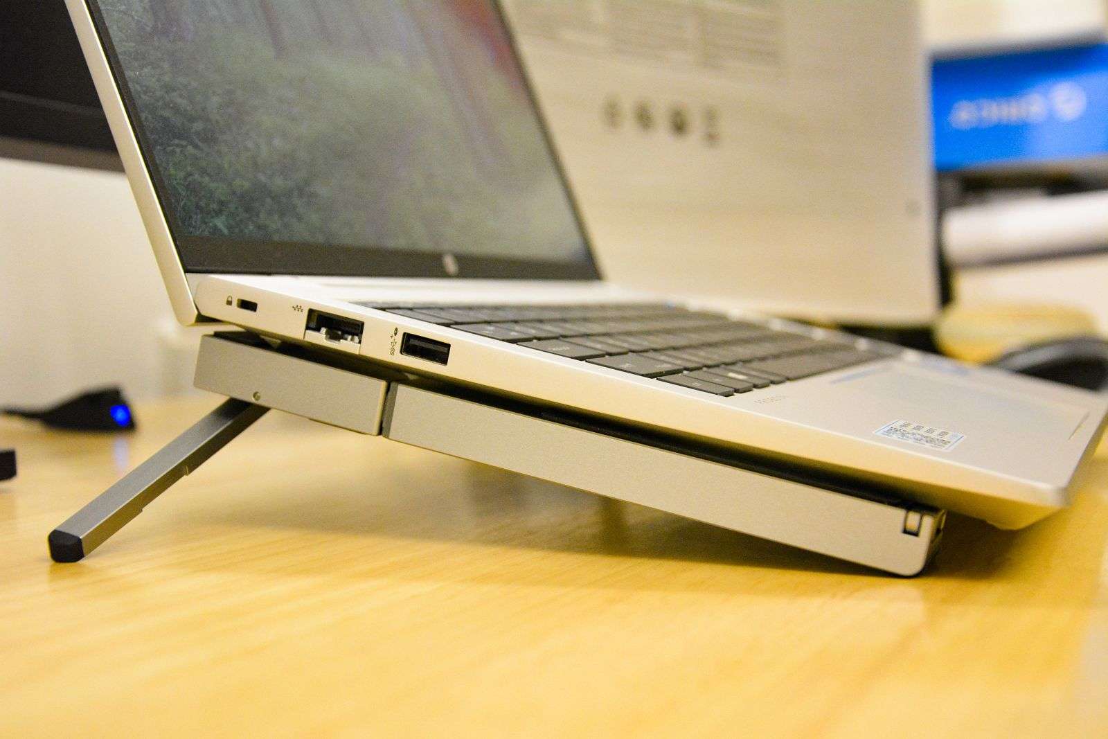 难以置信，这个音箱会变形，DUVOSS德渥-U1笔记本支架音箱体验