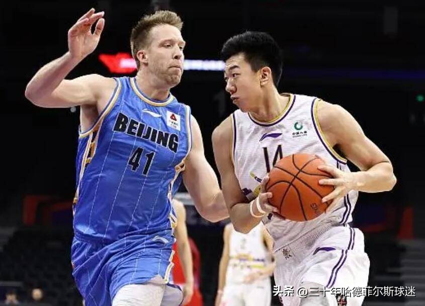 汉密尔顿加盟广东男篮的原因,杜锋亲自拍板,个人技术非主要原因