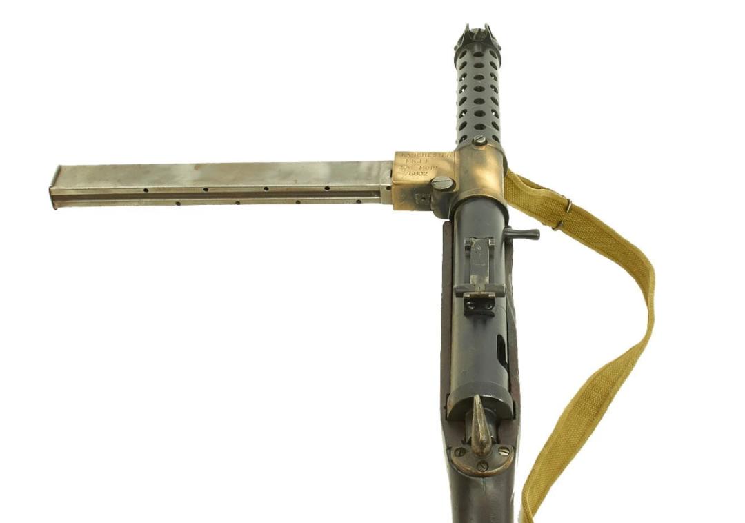 兰彻斯特冲锋枪轻武器,英国第一大冲锋枪