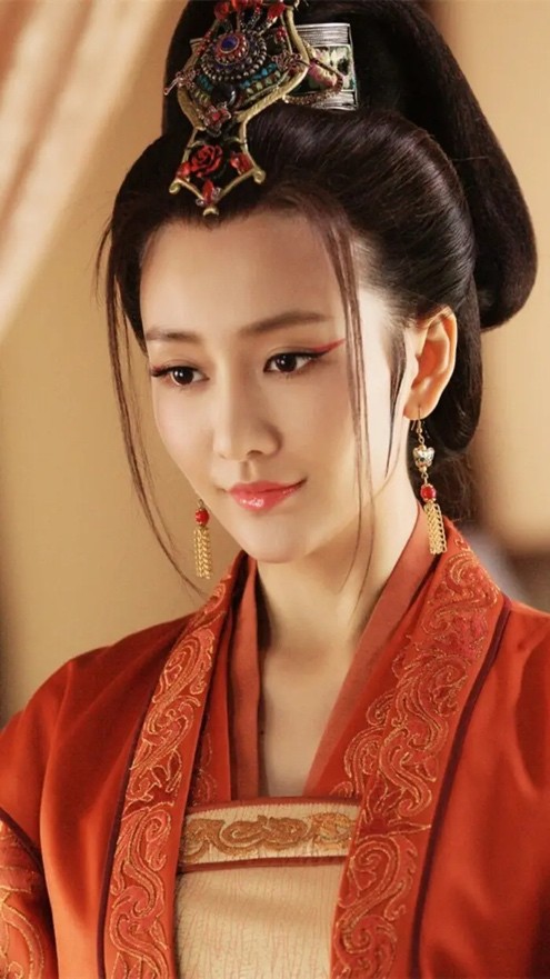 黄晓明王鸥纵横芯海同框路透,黄晓明纵横芯海发布会现场视频