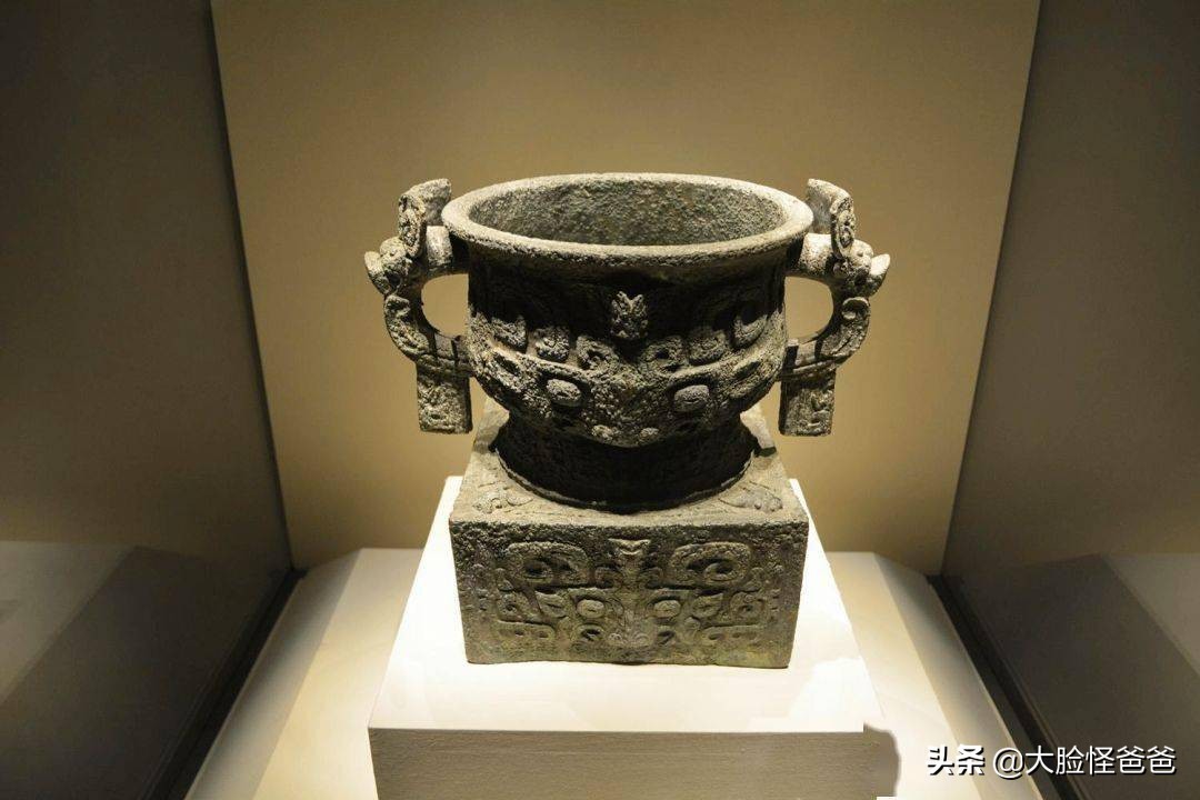 关于饕餮的传说神话,上古神话传说中的四大凶兽饕餮