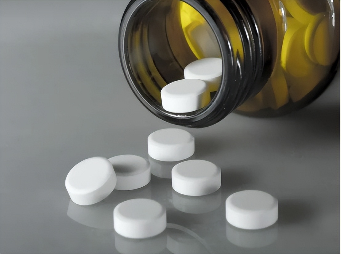 “*眠药安**自杀”没有痛苦？吞下100片*眠药安**后，身体会怎么样？