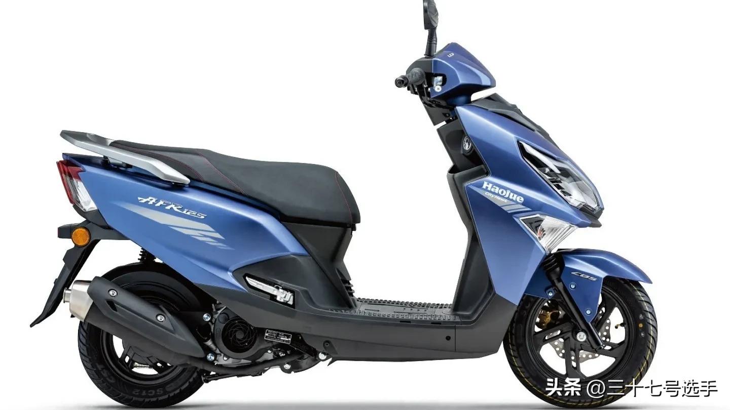 预算10000的踏板车,10000块钱左右什么样的125踏板车