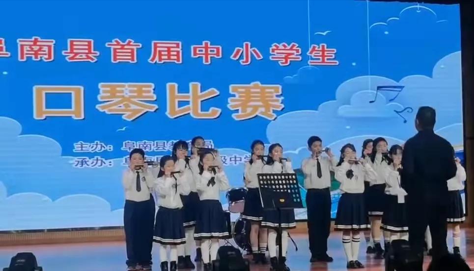 阜南八小足球赛,八小庆祝六一活动