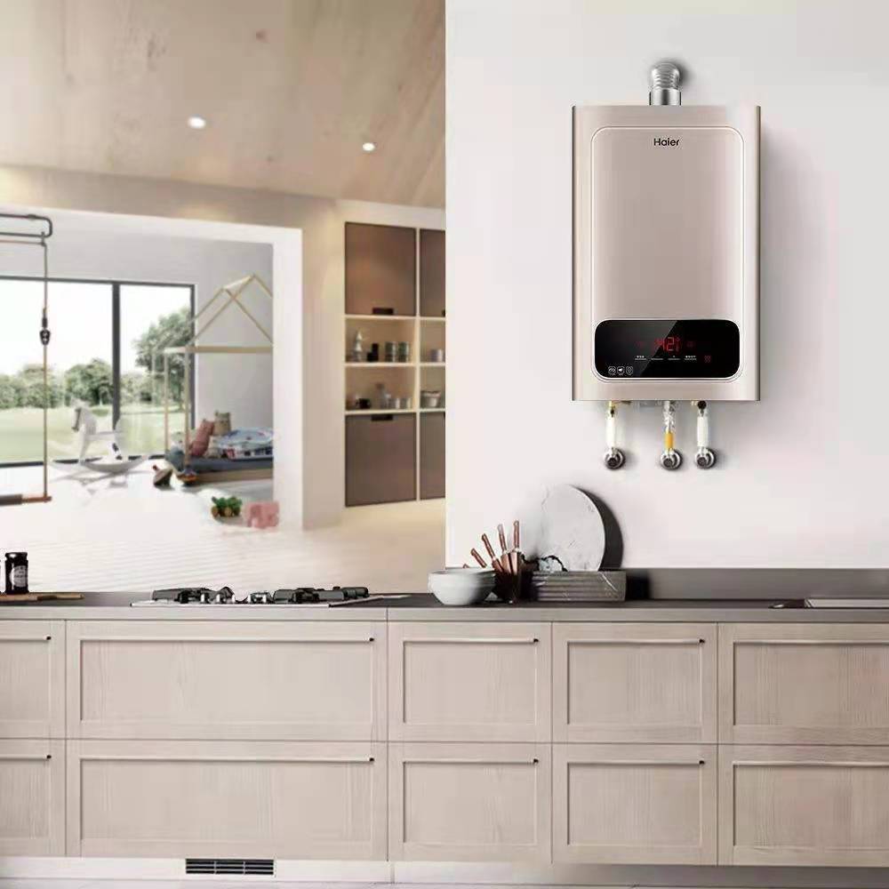 热水器用燃气的还是电热水器好呢,热水器用燃气的还是电热水器好