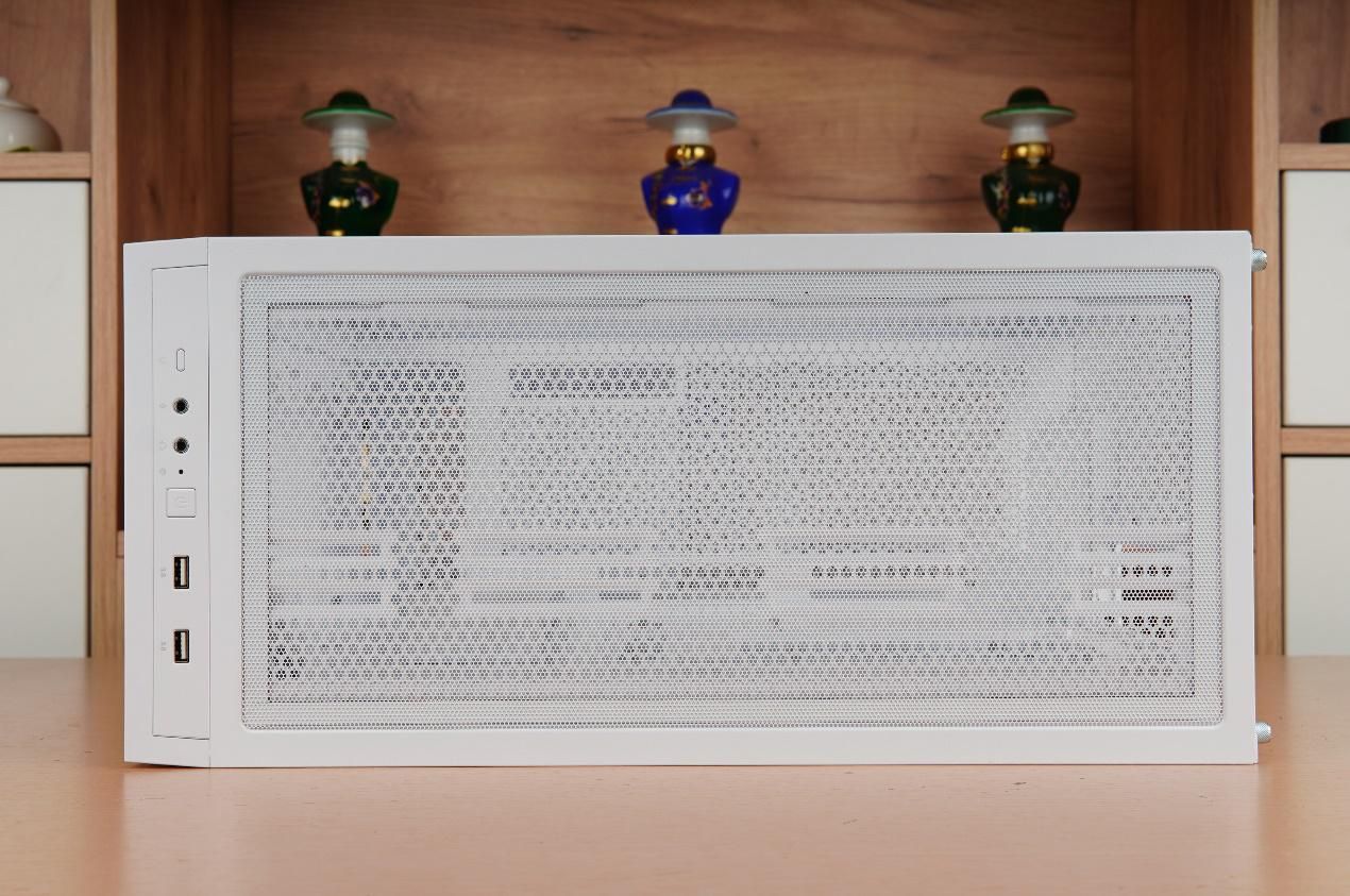 华硕追影机箱布局,华硕追影13代13700f主机