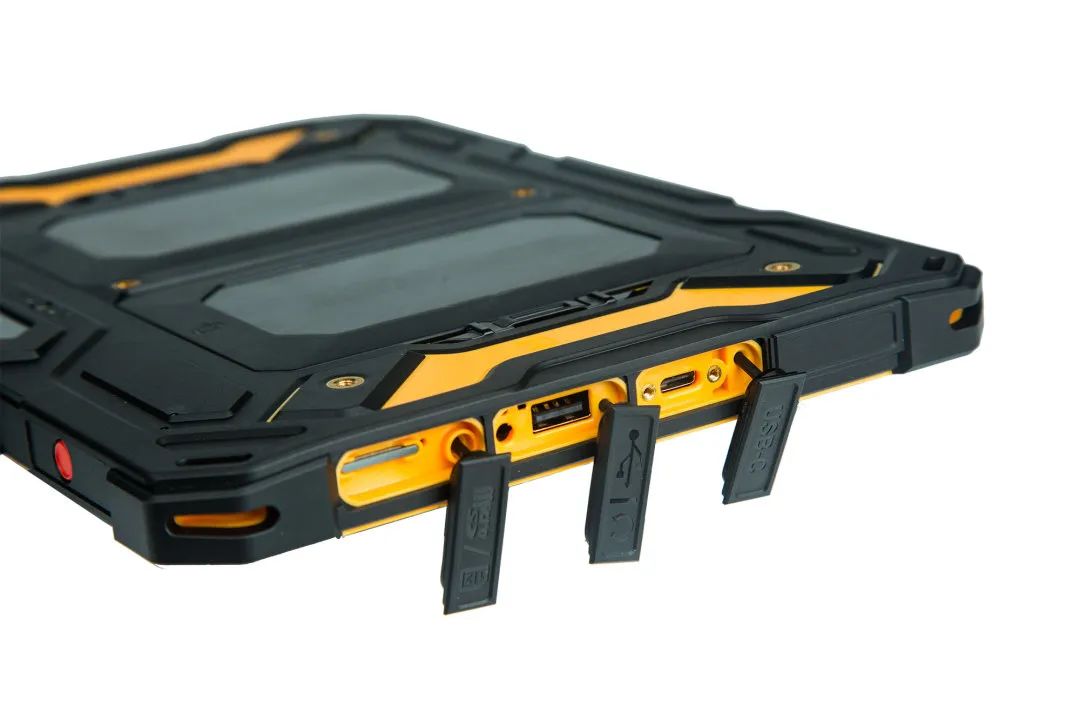 朗界RugGear首款10寸屏工业平板电脑来了!“4个首次”是亮点