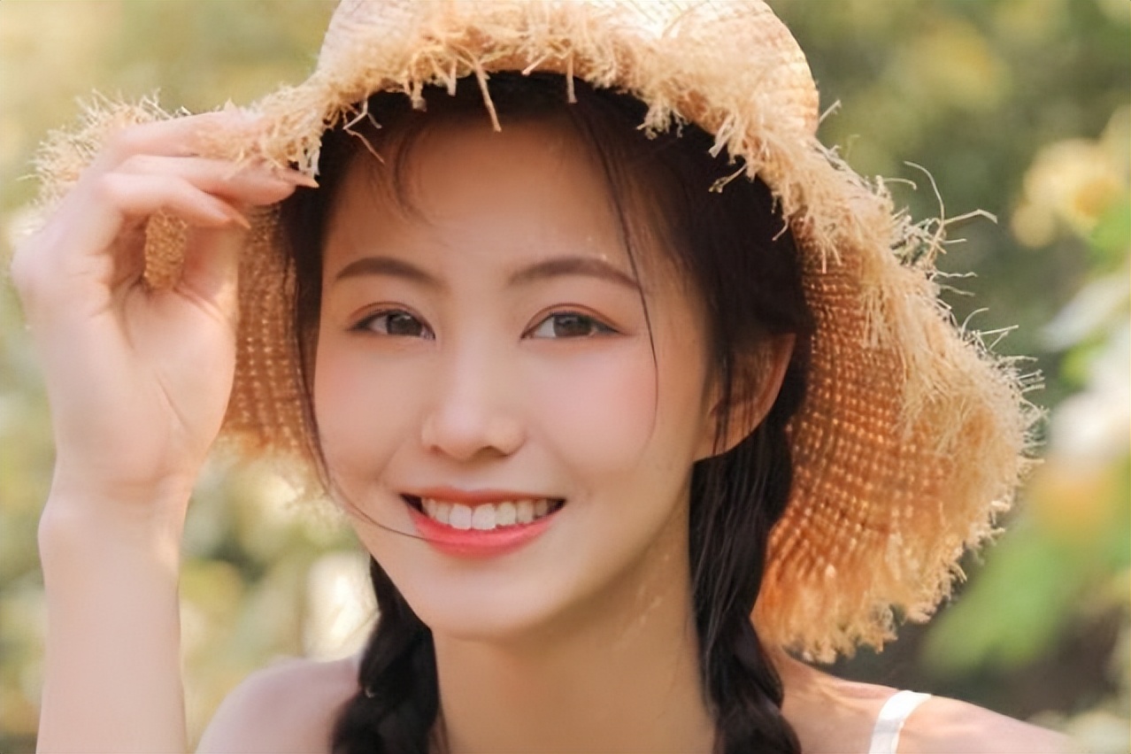 女人对你动了感情会有什么表现,怎么才知道女人对你动真感情