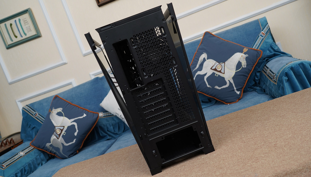 安钛克机箱performance,安钛克performance1水冷装在哪