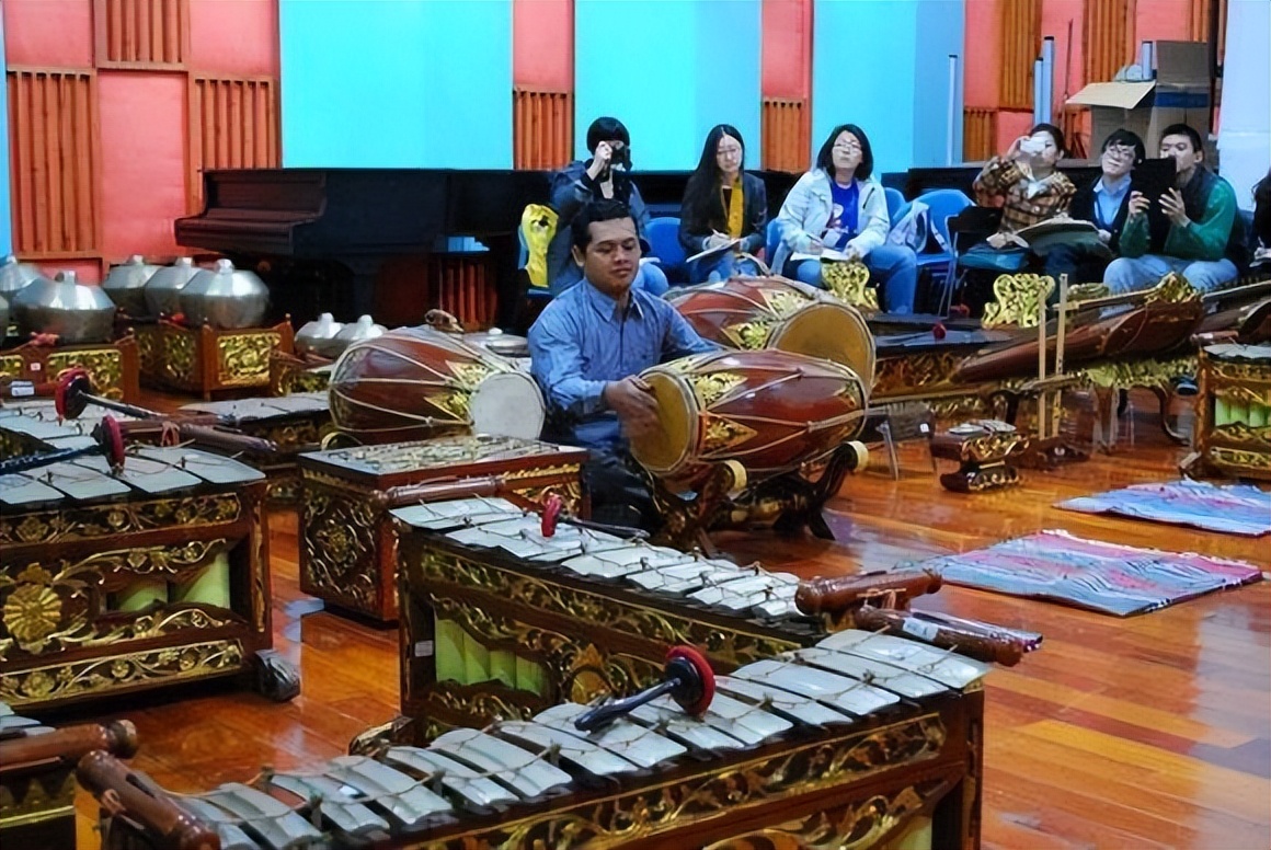 浅析印度尼西亚的民族音乐,概述印度尼西亚的音乐特征