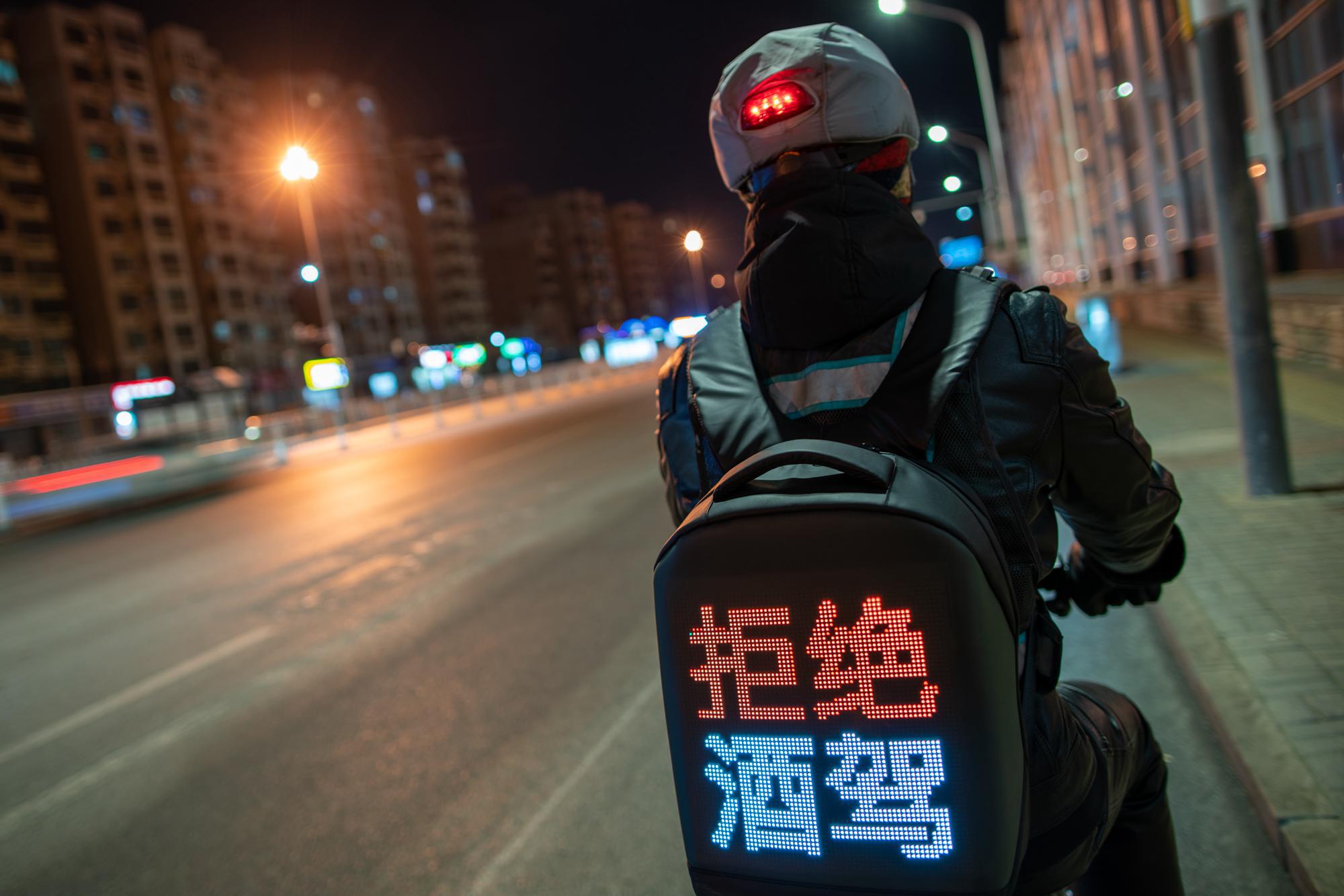 适合上班族的25个兼职副业,副业没经验上班族在家也能做副业