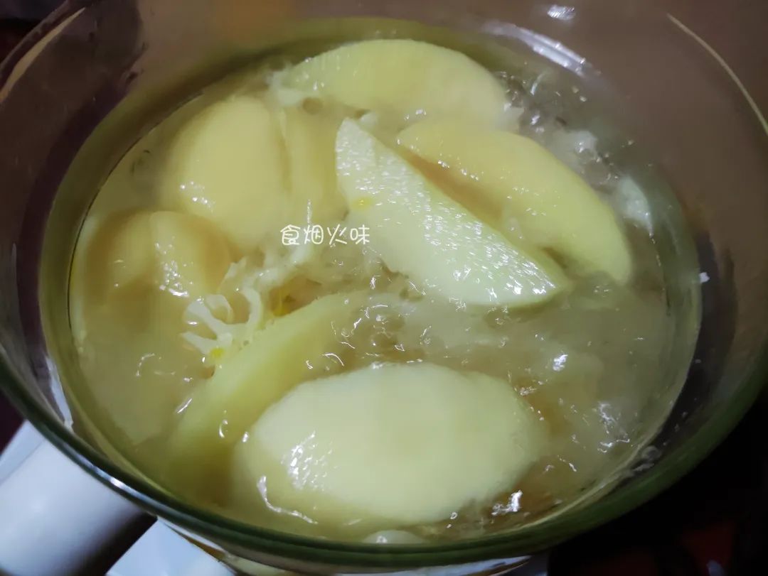 中年人想长寿常吃三种食物,老年人适合的清肺润肺食物