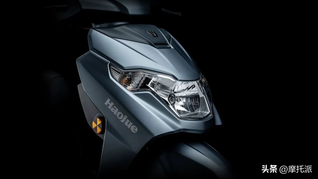 豪爵虎鲨125通勤踏板,豪爵虎鲨vx125用豪爵红桶可以吗