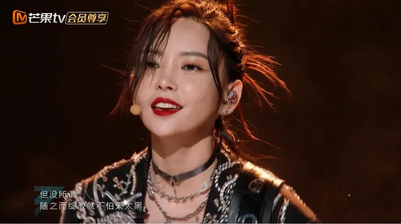 从神仙打架到CP磕满，这届《浪姐3》，我看到了“另类”的姐姐们