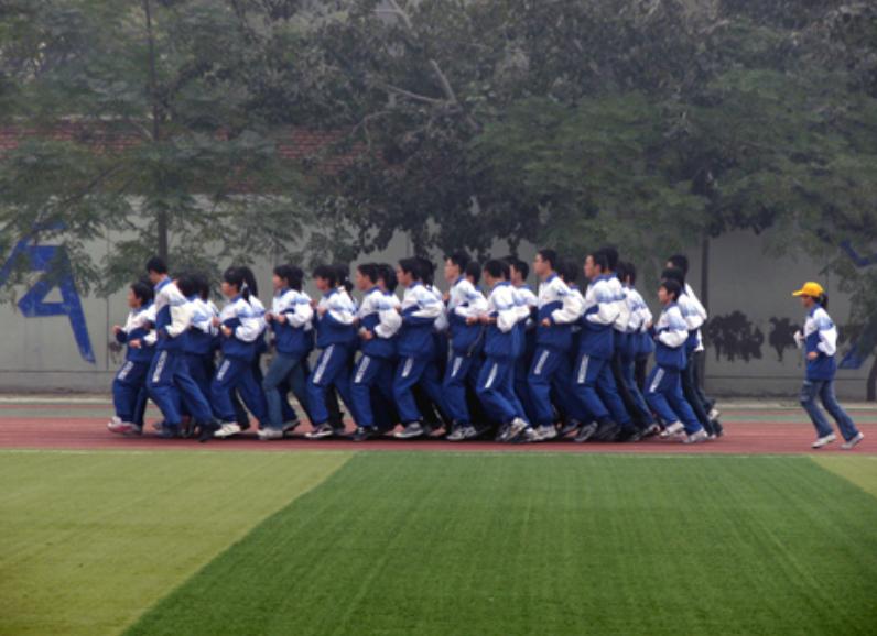 学生头标准发型要求,学生头发型规定的意义