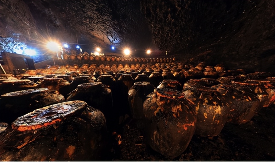 做国帅龟仙洞酱香酒到底赚不赚钱,龟仙洞酱香酒评测