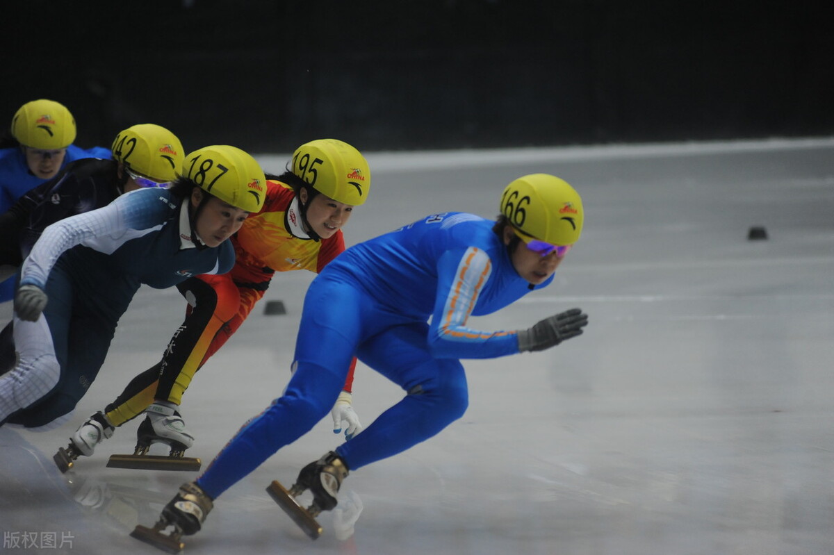 王濛解说北京冬奥会咪咕视频,王濛解说冬奥会火出圈