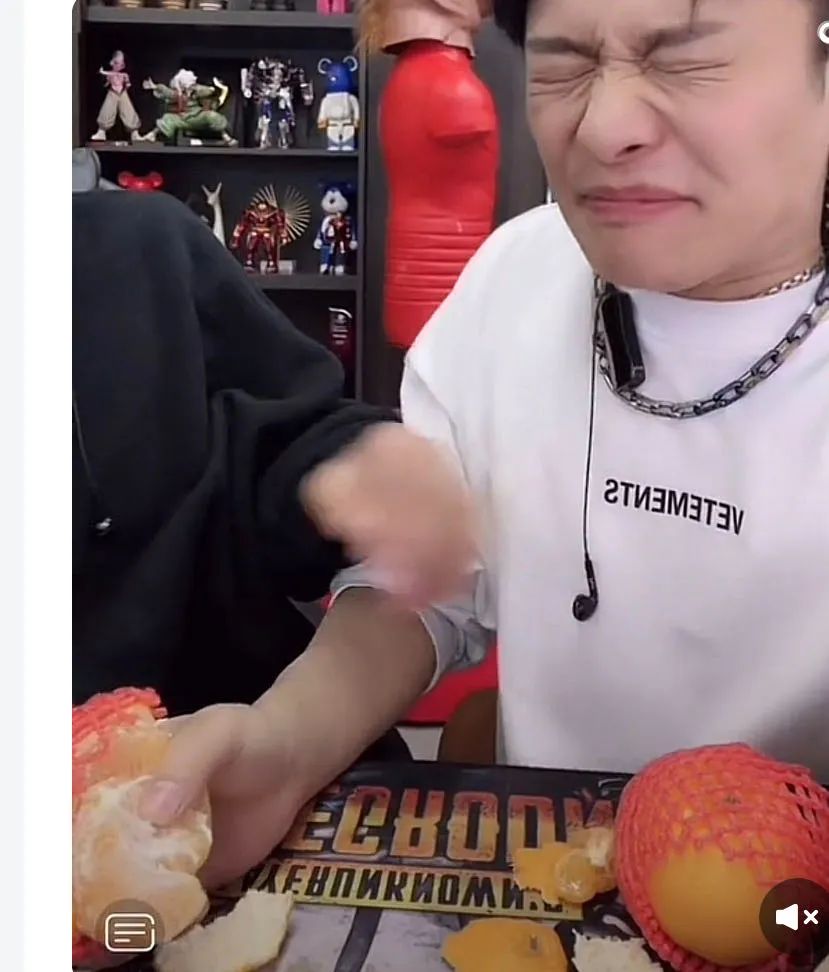 小杨哥和拼多多合作了吗,疯狂小杨哥为什么这么好笑