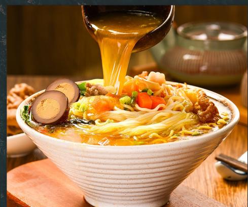 泡面背后是生活的不易,泡面不是生活而是情怀