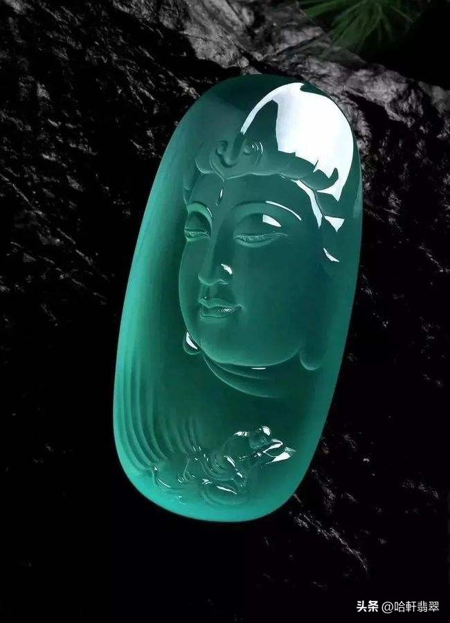 翡翠手镯预算在500以下怎么选,翡翠手镯和翡翠挂件哪个保值